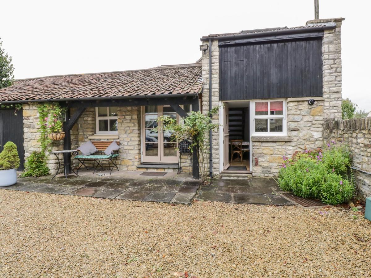 The Coach House Villa Bristol Exterior photo